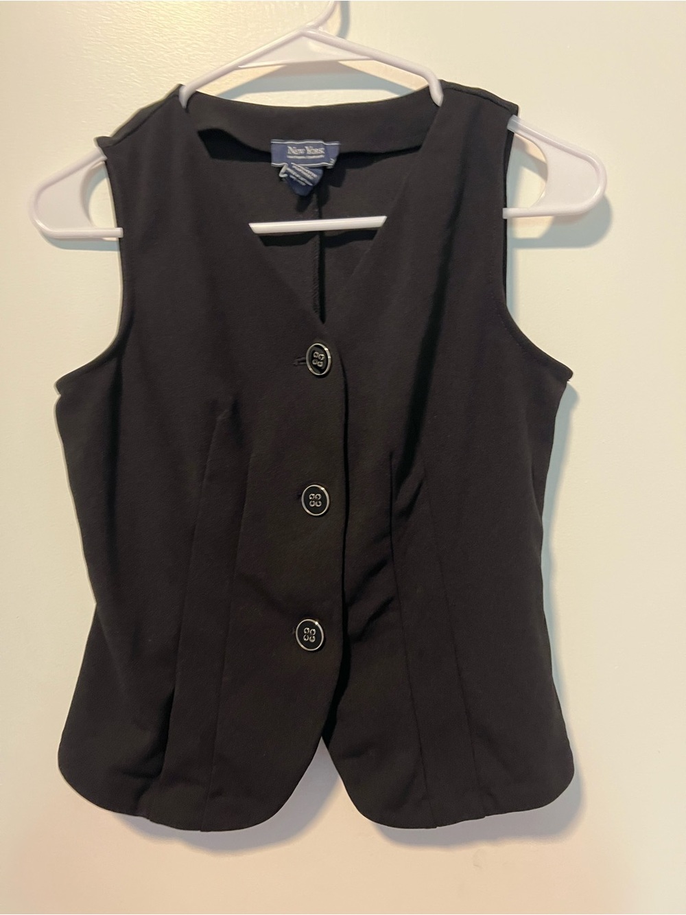 New York & Company Black Sleeveless Button Vest